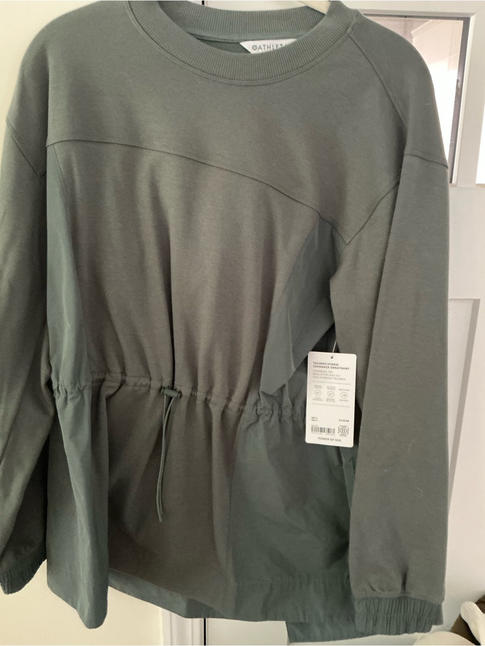 Athleta Triumph Hybrid Crewneck NWT